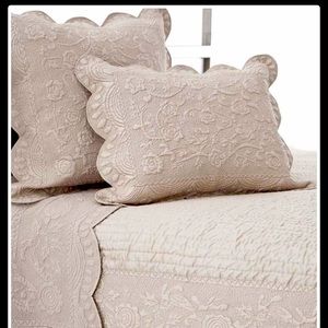 Pine Cone Hill Fanny Quilt and Shams in Platinum color- KING SIZE